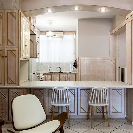 Old City - Minimal Urban Retreat *