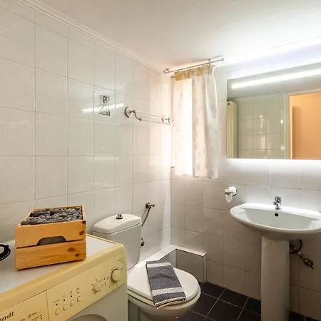 Old City - Minimal Urban Retreat Apartamento Kalamata